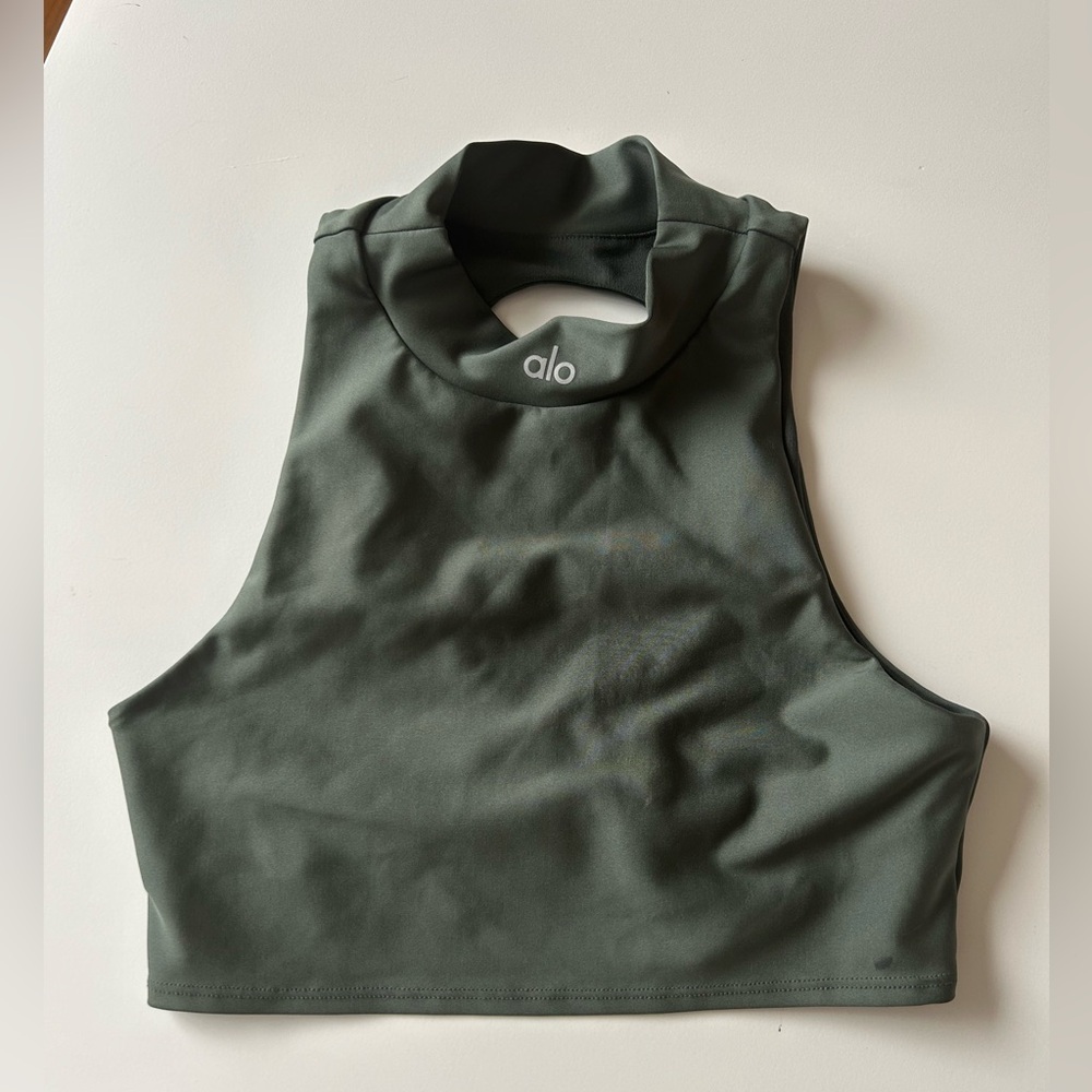 ALO workout top Army Green